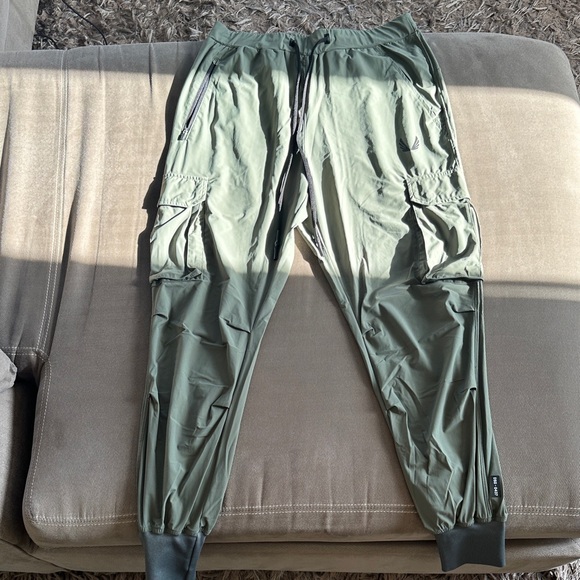 ASRV Men's Green Jogger Pants